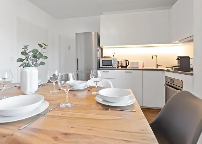 Flatista Homes - Hirschgarten דירה מינכן